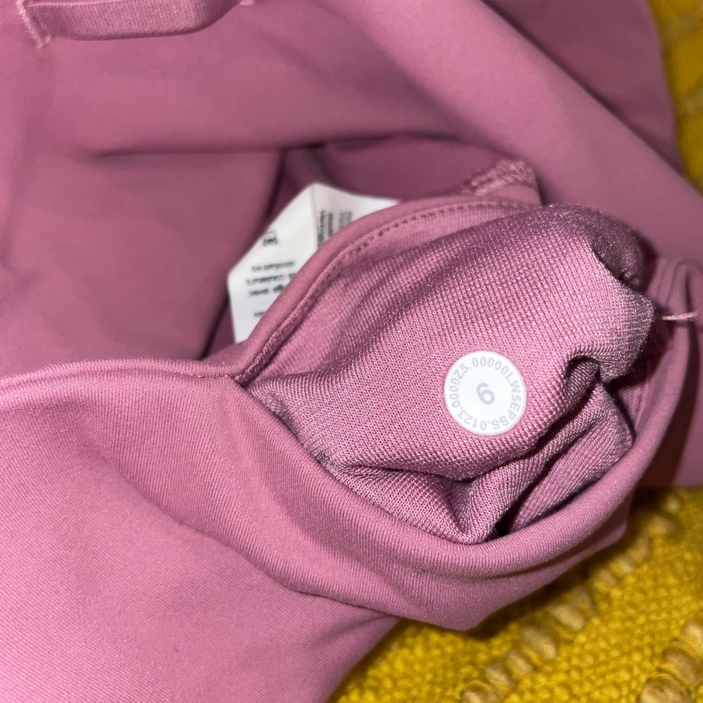 NWT lululemon wunder train HR tights with pockets - Picture 3 of 9